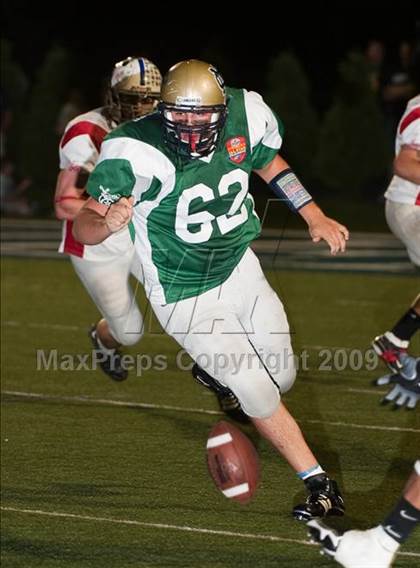 Thumbnail 3 in Shriners Football Classic (North vs South) photogallery.