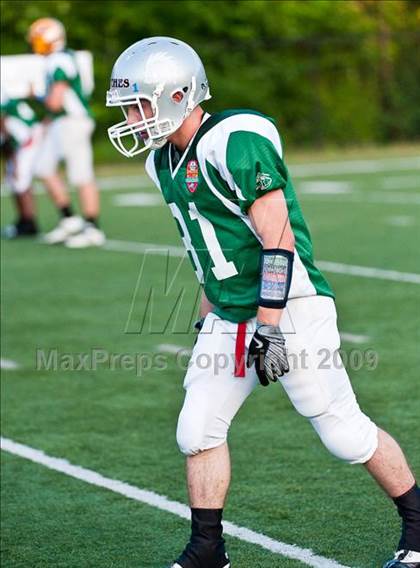 Thumbnail 2 in Shriners Football Classic (North vs South) photogallery.
