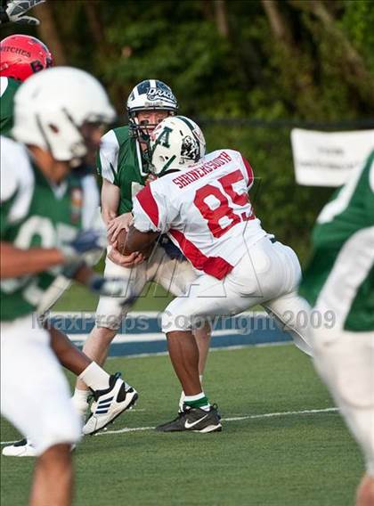 Thumbnail 3 in Shriners Football Classic (North vs South) photogallery.