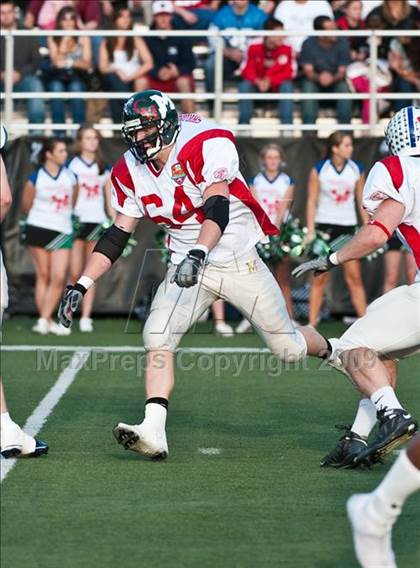 Thumbnail 3 in Shriners Football Classic (North vs South) photogallery.