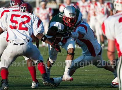 Thumbnail 3 in Shriners Football Classic (North vs South) photogallery.