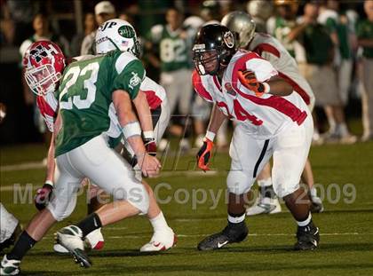 Thumbnail 2 in Shriners Football Classic (North vs South) photogallery.