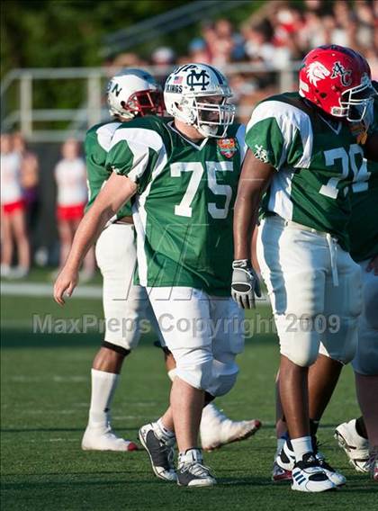 Thumbnail 3 in Shriners Football Classic (North vs South) photogallery.