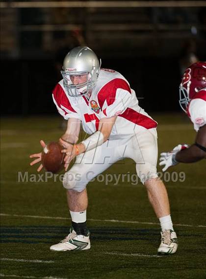 Thumbnail 3 in Shriners Football Classic (North vs South) photogallery.