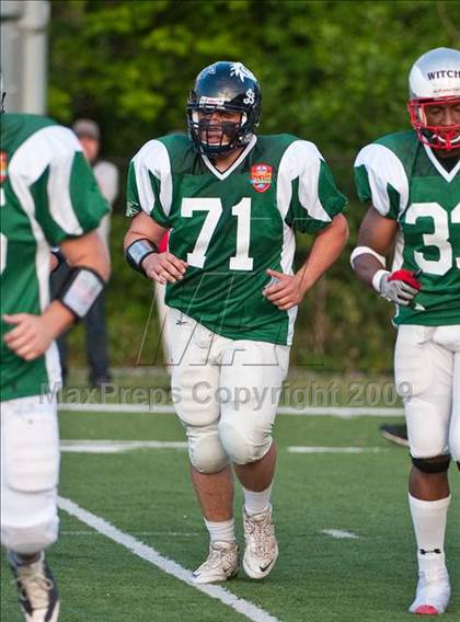 Thumbnail 3 in Shriners Football Classic (North vs South) photogallery.