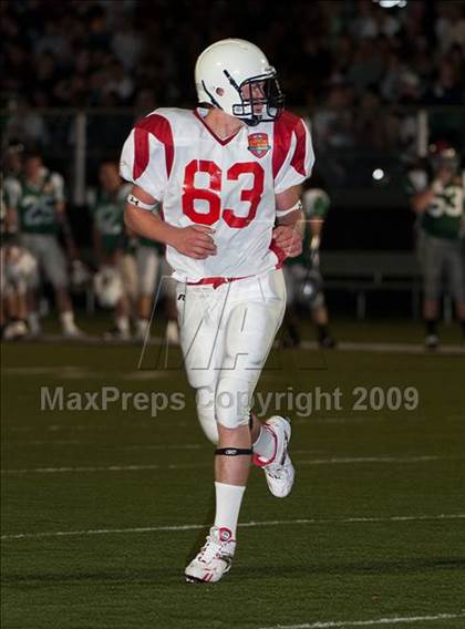 Thumbnail 3 in Shriners Football Classic (North vs South) photogallery.