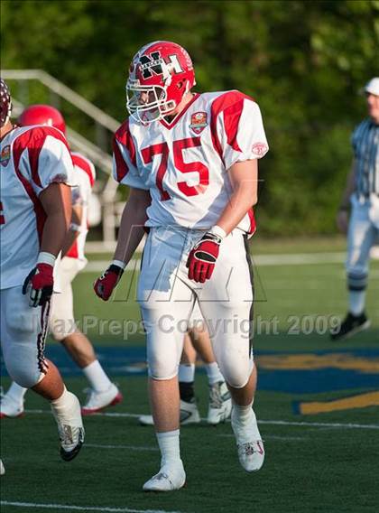 Thumbnail 3 in Shriners Football Classic (North vs South) photogallery.