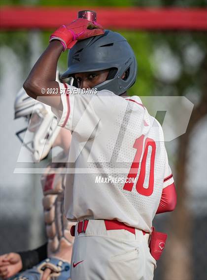 Thumbnail 3 in Casa Grande @ Williams Field photogallery.