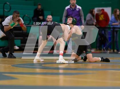 Thumbnail 2 in VHSL Region 5A Wrestling Semifinals photogallery.