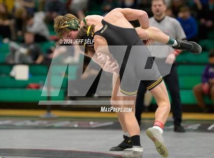 Thumbnail 3 in VHSL Region 5A Wrestling Semifinals photogallery.