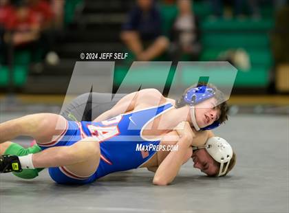 Thumbnail 2 in VHSL Region 5A Wrestling Semifinals photogallery.