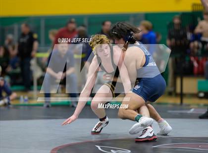 Thumbnail 2 in VHSL Region 5A Wrestling Semifinals photogallery.