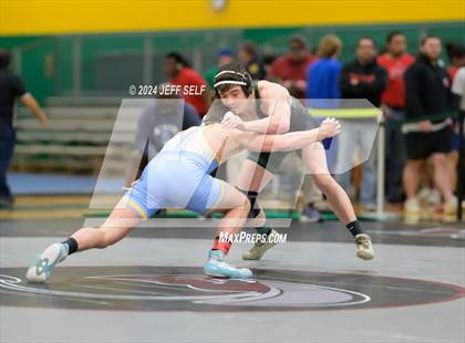 Thumbnail 3 in VHSL Region 5A Wrestling Semifinals photogallery.