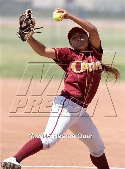 Thumbnail 3 in Oxnard vs. Vista Murrieta (Michelle Carew Classic) photogallery.