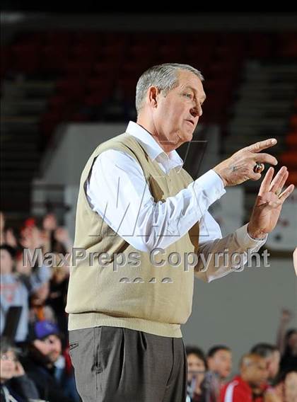 Thumbnail 3 in Abilene vs. Fort Scott (KSHSAA 4A Playoffs) photogallery.