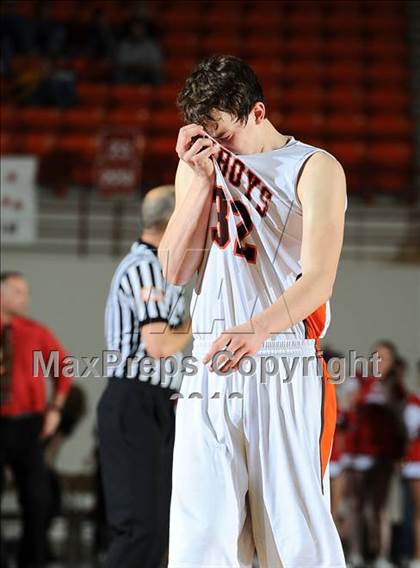 Thumbnail 1 in Abilene vs. Fort Scott (KSHSAA 4A Playoffs) photogallery.