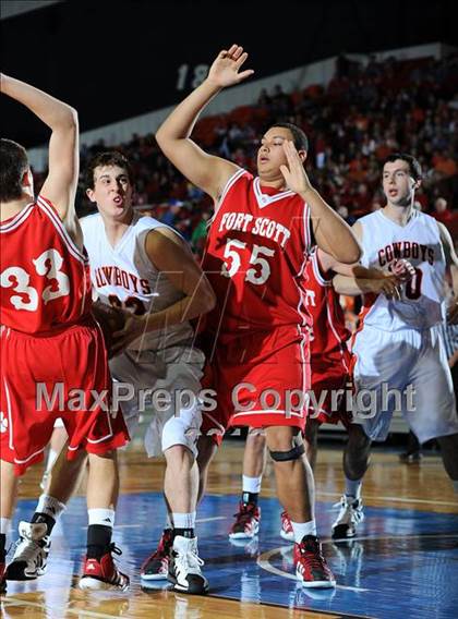 Thumbnail 1 in Abilene vs. Fort Scott (KSHSAA 4A Playoffs) photogallery.
