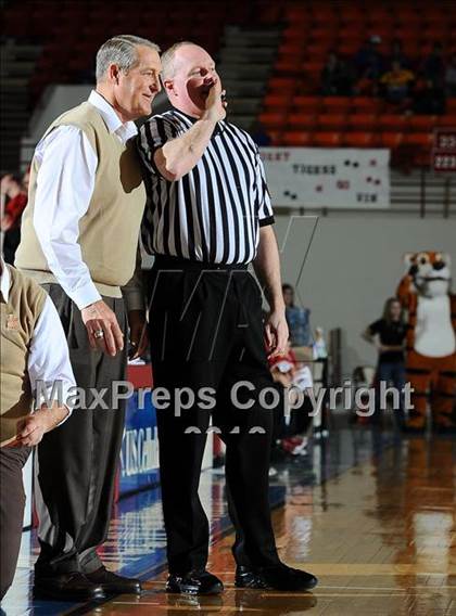 Thumbnail 3 in Abilene vs. Fort Scott (KSHSAA 4A Playoffs) photogallery.