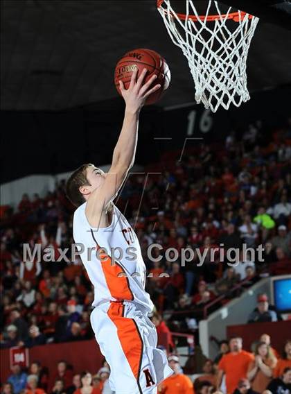 Thumbnail 2 in Abilene vs. Fort Scott (KSHSAA 4A Playoffs) photogallery.