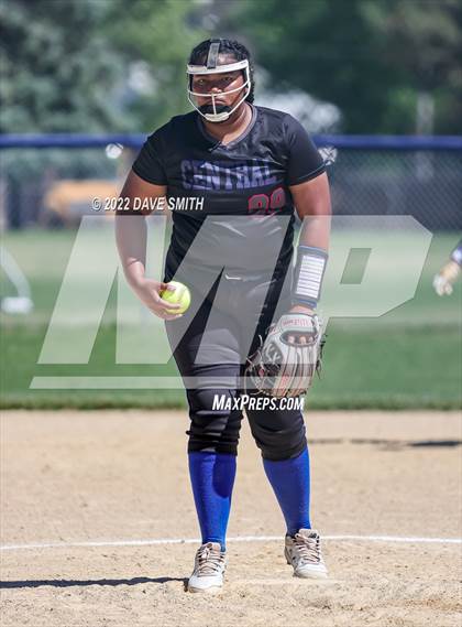 Thumbnail 3 in Davenport North @ Davenport Central photogallery.
