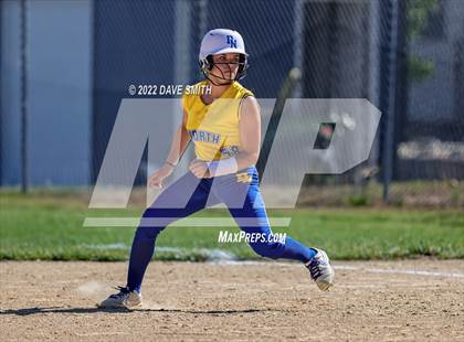Thumbnail 1 in Davenport North @ Davenport Central photogallery.