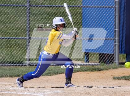 Thumbnail 1 in Davenport North @ Davenport Central photogallery.
