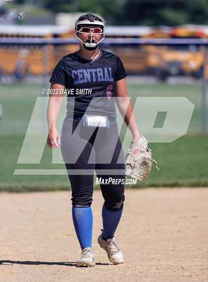 Thumbnail 3 in Davenport North @ Davenport Central photogallery.