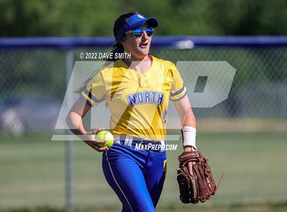 Thumbnail 3 in Davenport North @ Davenport Central photogallery.