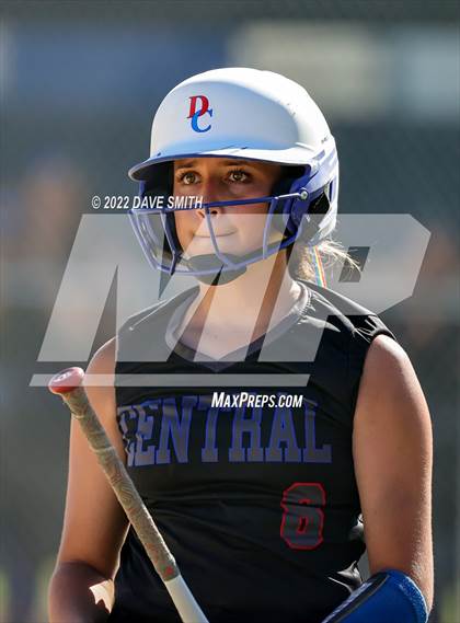 Thumbnail 1 in Davenport North @ Davenport Central photogallery.