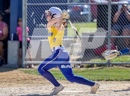 Thumbnail 1 in Davenport North @ Davenport Central photogallery.