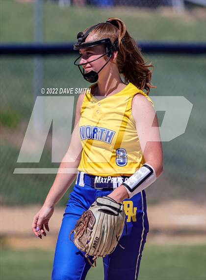 Thumbnail 2 in Davenport North @ Davenport Central photogallery.
