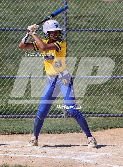 Thumbnail 3 in Davenport North @ Davenport Central photogallery.