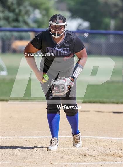 Thumbnail 1 in Davenport North @ Davenport Central photogallery.