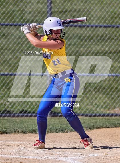 Thumbnail 1 in Davenport North @ Davenport Central photogallery.