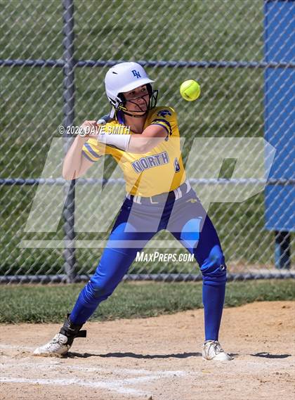 Thumbnail 1 in Davenport North @ Davenport Central photogallery.