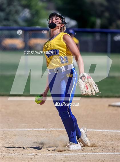 Thumbnail 1 in Davenport North @ Davenport Central photogallery.