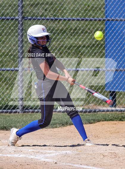 Thumbnail 2 in Davenport North @ Davenport Central photogallery.
