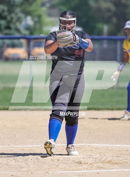 Thumbnail 2 in Davenport North @ Davenport Central photogallery.