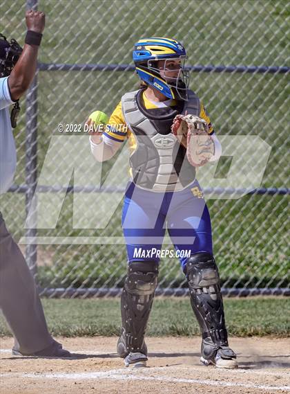 Thumbnail 3 in Davenport North @ Davenport Central photogallery.