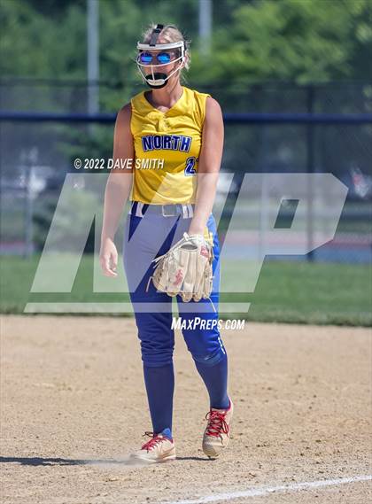 Thumbnail 3 in Davenport North @ Davenport Central photogallery.