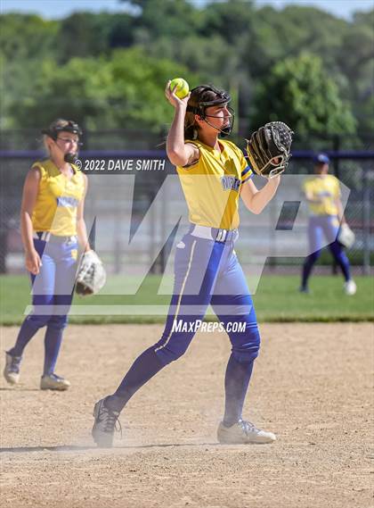 Thumbnail 2 in Davenport North @ Davenport Central photogallery.