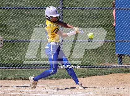Thumbnail 1 in Davenport North @ Davenport Central photogallery.