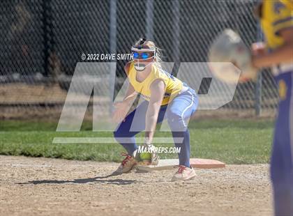 Thumbnail 1 in Davenport North @ Davenport Central photogallery.