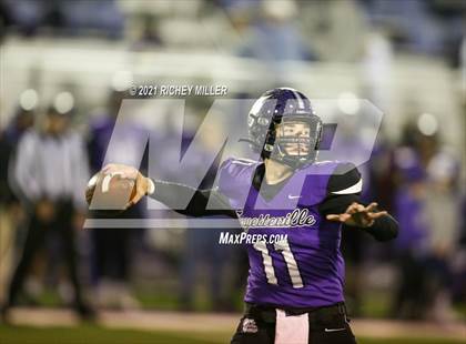 Thumbnail 2 in Fayetteville vs. Cabot (AAA 7A Quarterfinal Playoff) photogallery.