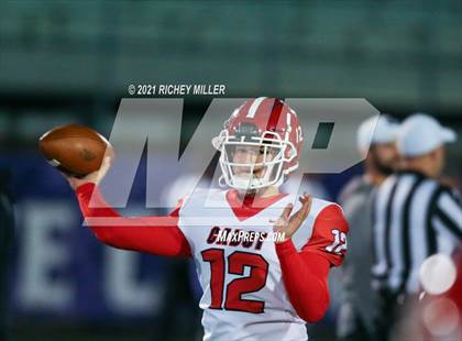 Thumbnail 3 in Fayetteville vs. Cabot (AAA 7A Quarterfinal Playoff) photogallery.