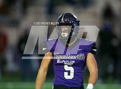 Thumbnail 2 in Fayetteville vs. Cabot (AAA 7A Quarterfinal Playoff) photogallery.