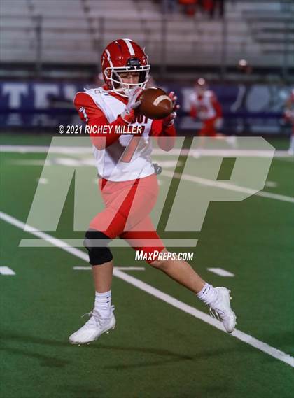 Thumbnail 3 in Fayetteville vs. Cabot (AAA 7A Quarterfinal Playoff) photogallery.