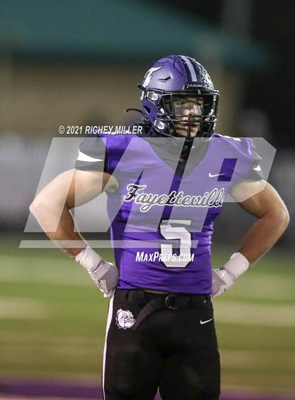 Thumbnail 1 in Fayetteville vs. Cabot (AAA 7A Quarterfinal Playoff) photogallery.