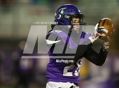 Thumbnail 2 in Fayetteville vs. Cabot (AAA 7A Quarterfinal Playoff) photogallery.