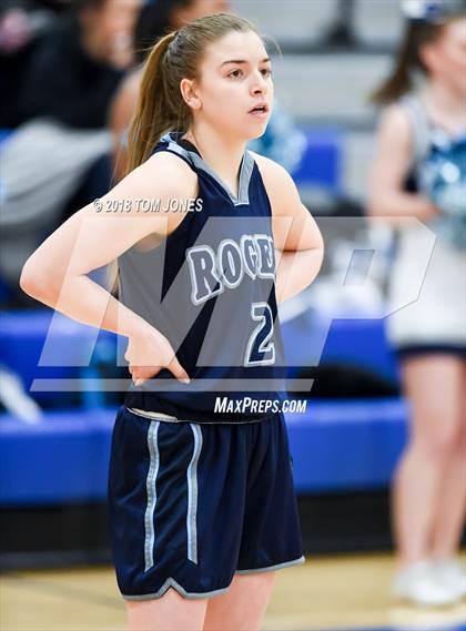 Thumbnail 3 in Kentlake vs Rogers (WIAA 4A Regional Playoff) photogallery.